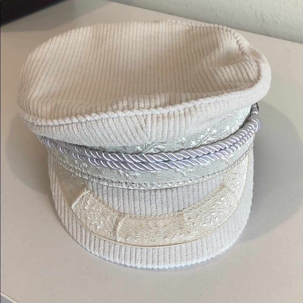 Brixton Albany corduroy hat